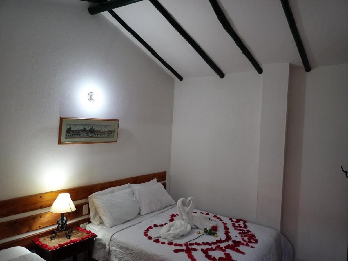 Hospederia La Roca Plaza Principal Bed and Breakfast Boyacá Eksteriør billede